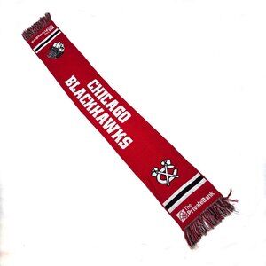 Chicago BlackHawks NHL Hockey Black Red Knit Fringed Kick10 Scarf 54 X 7.75 in